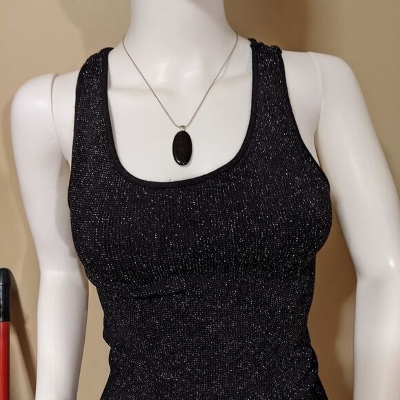 Nice pendant on silver toned chain - Picture 4 of 8